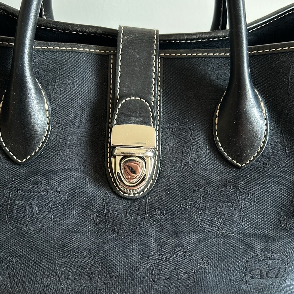 Dooney & Bourke - Picture 2 of 16